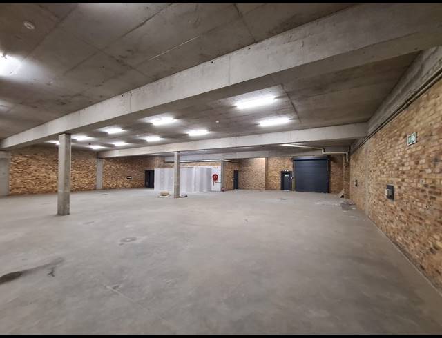 613M² WAREHOUSE TO LET IN RIVERSANDS